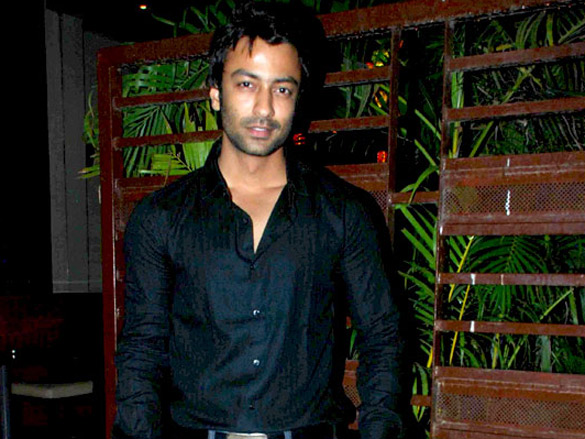 ss se sarsati serial bash 21