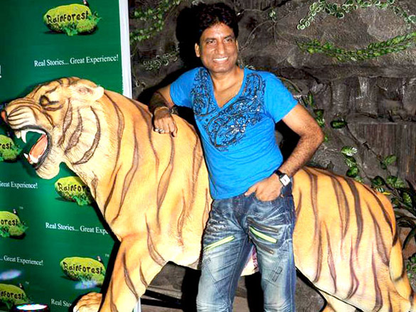 shekhar suman and rohit roy at rainforest restaurant launch 10