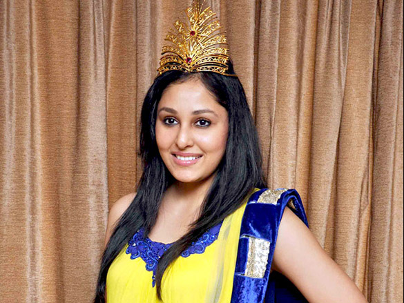 femina miss india world pooja chopra at richfeel trichology event 6