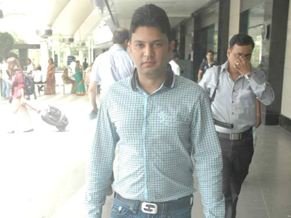 celebs return from iifa 9