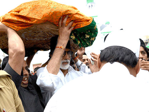 amitabh bachchan visits ajmer shariff 3