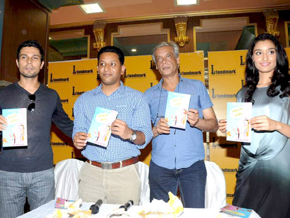 randeep hooda at reality bytes book release by anurag anand 2