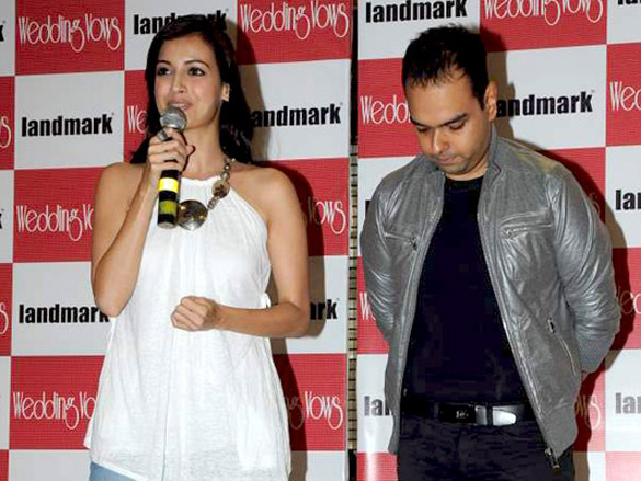 dia mirza launches wedding vows magazine 3