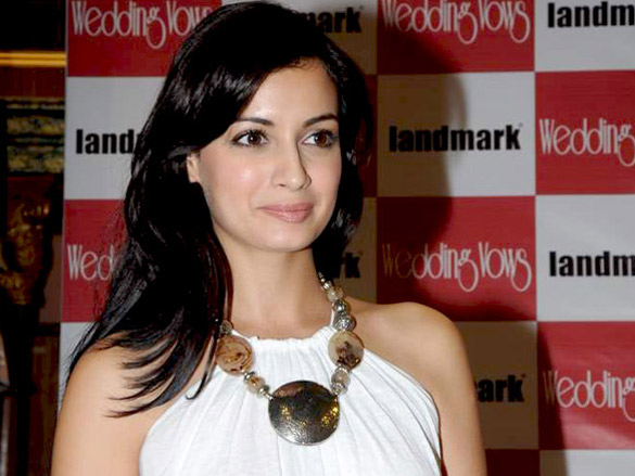dia mirza launches wedding vows magazine 10