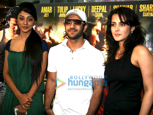 tulipdeepal and amarjeet at runway tea party 7
