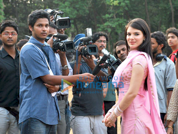 urvashi sharma shoots for baabarr 4