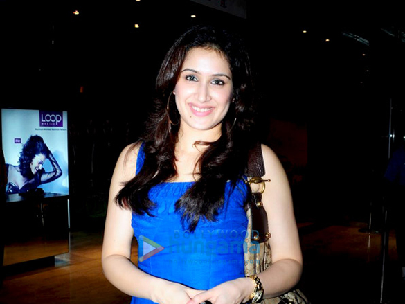 vinay pathak and tisca chopra grace the proposal 7
