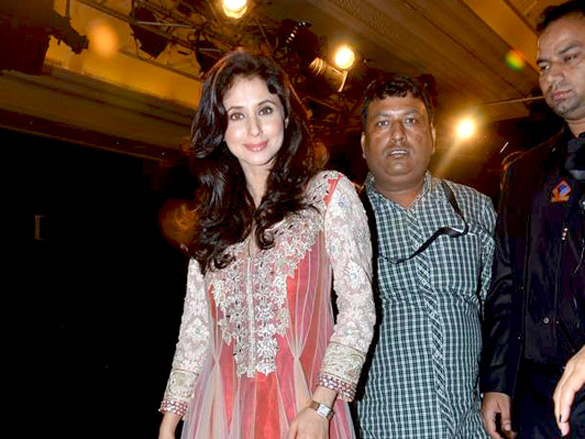sonakshi urmila and sharmila tagore at delhi couture week 2011 day 3 3