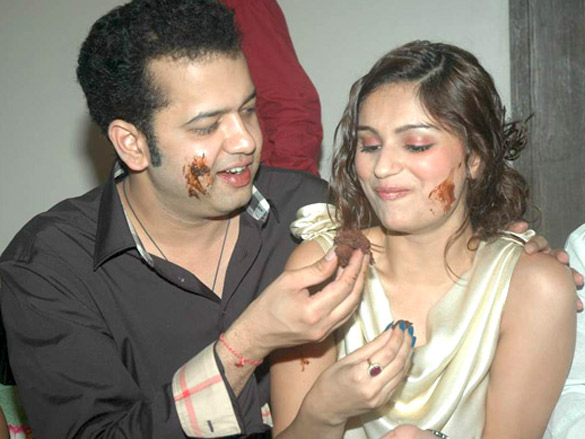 rahul mahajan and dimpy mahajan celebrate their birthday 4