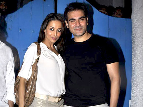 salman sonakshi and karisma at arbaaz khans birthday bash 3