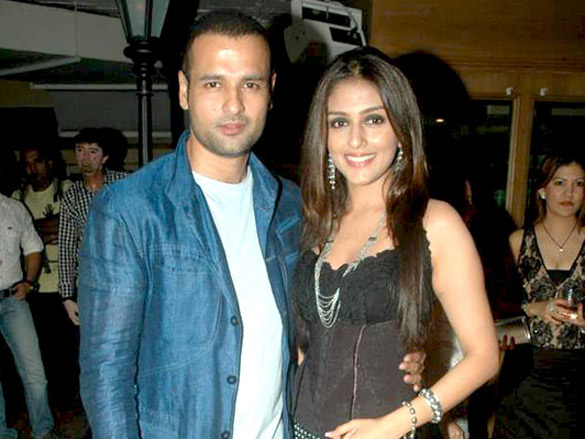 aarti chabria at wild wild west restaurant bash 3