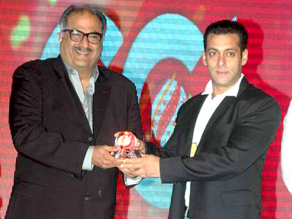 salman khan at ccl 2011 press conference 3