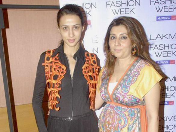 neeta lulla and narendra kumar at lakme fashion week 2011 fittings day 2 7