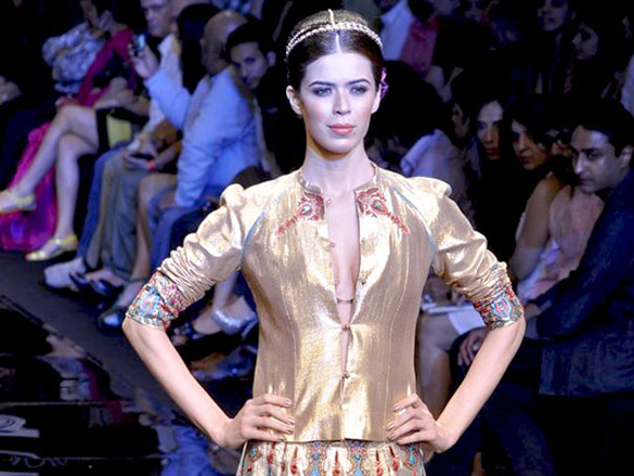jj valayas show at lakme fashion week 2011 day 1 6