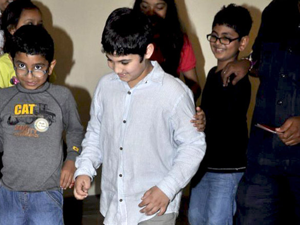 hrithik and akshays kids grace spy kids 4 premiere 3