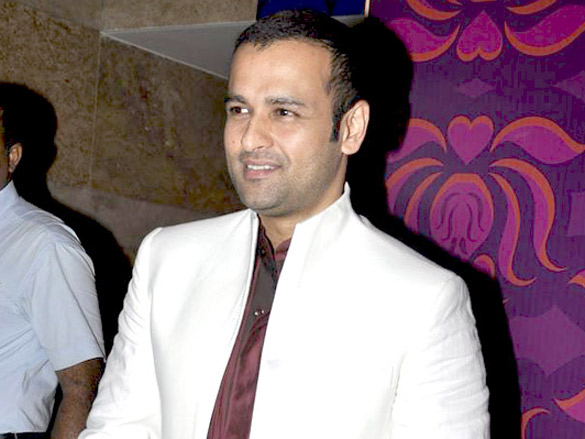 kabir bedi walks for narendra kumars show at lakme fashion week 2011 day 2 10