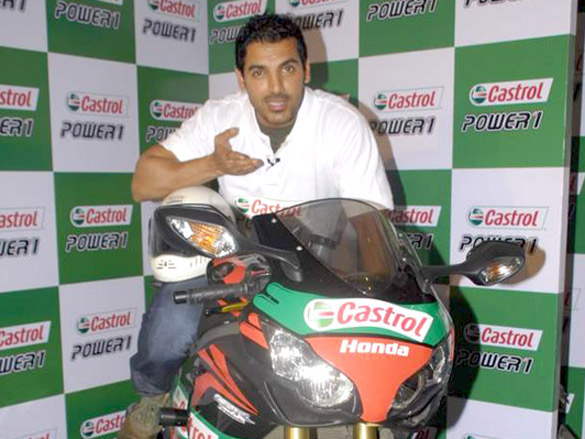 john abraham launches castrol power1 in mumbai 7
