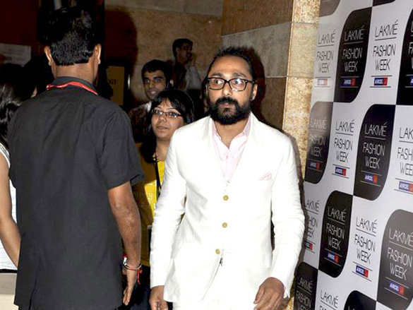 vidya balan graces sabyasachis show at lakme fashion week 2011 day 3 10