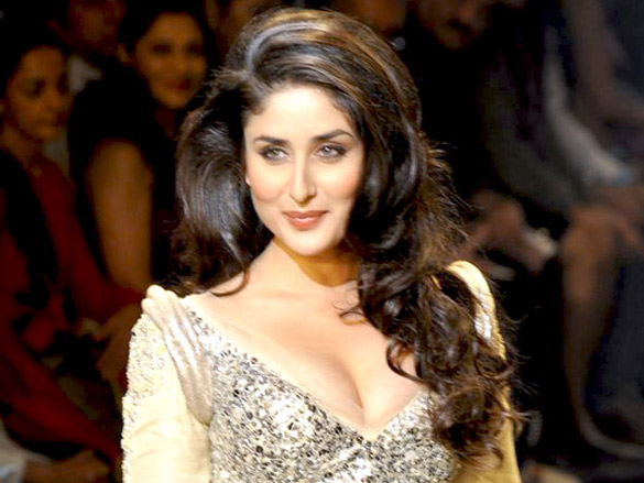 manish malhotras finale at lakme fashion week 2011 6