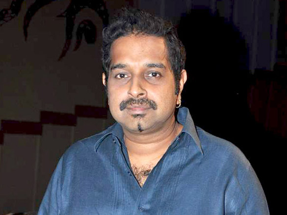 aamir khan karan and gauri at shankar ehsaan loys 15 years celebrations 30