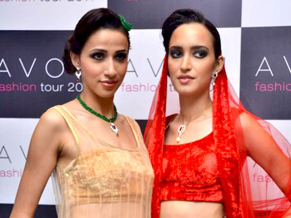 leading models at avons fashion show 11