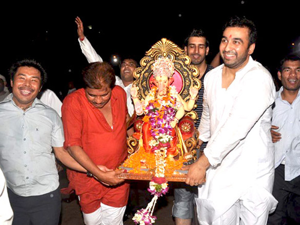 shilpa shetty at her ganpati visarjan 7