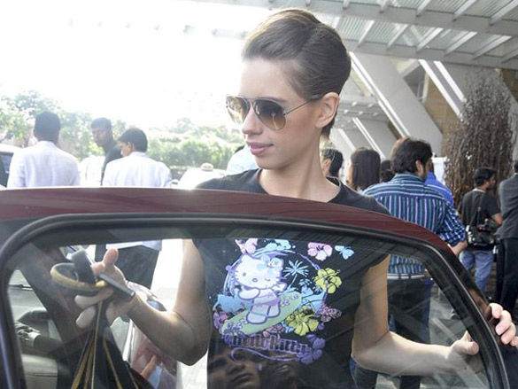 kalki koechlin snapped at grand hyatt 5