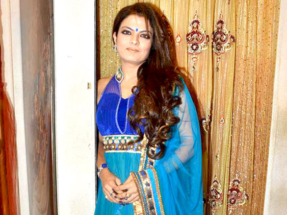 sagarika ghatge unveils new collection by designer nisha sagar 9