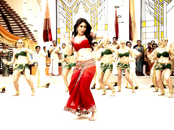 kareena kapoor 379