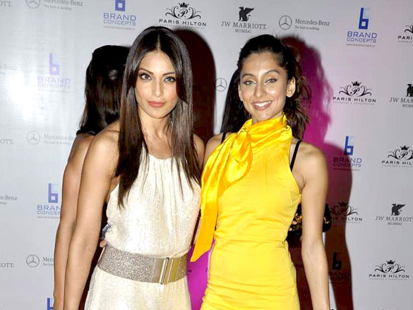 bipasha sushmita and kangna at paris hiltons bash at jw marriott 3