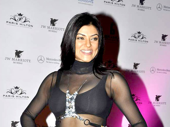 bipasha sushmita and kangna at paris hiltons bash at jw marriott 4