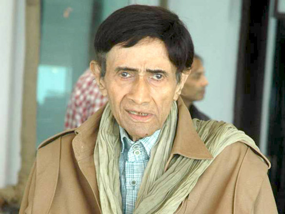 dev anand celebrates birthday with media 7