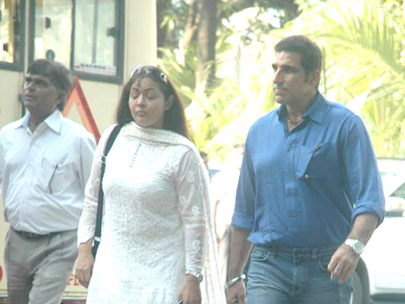 bollywood celebs at surinder kapoors prayer meet 30