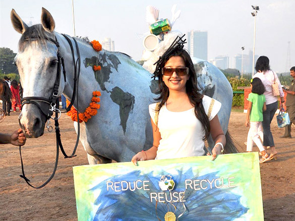 ammy billimoria at horse show 8