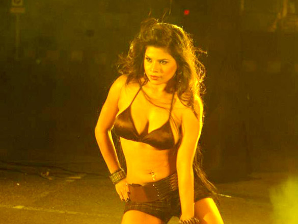 mika singhs hot video shoot 6