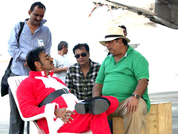 on the sets of rascals 23