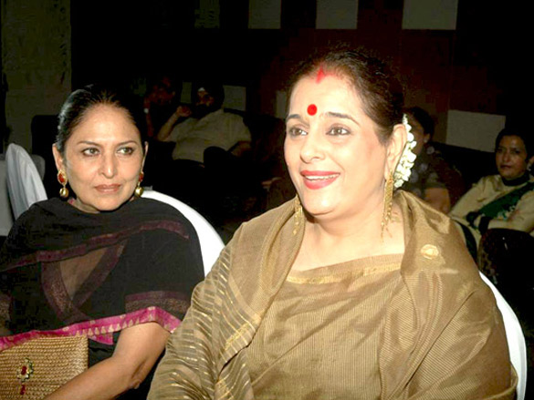 rgv and others at manish goswamis bash 8