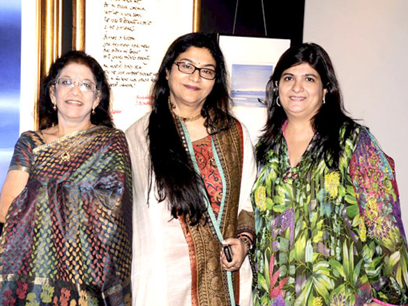 shahana goswami at shesh lekhas exhibition 9
