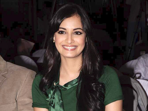 dia mirza at the launch of zoom anchor hunt 2011 7