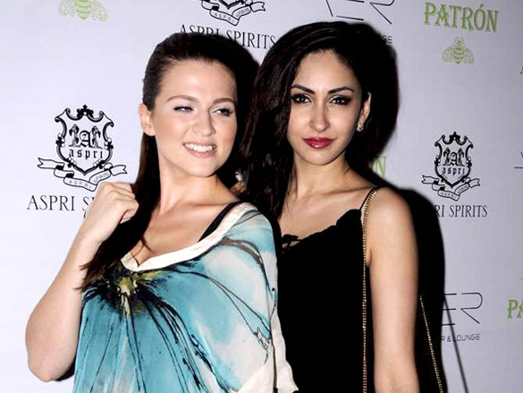 glam models at the launch of patron tequila 9