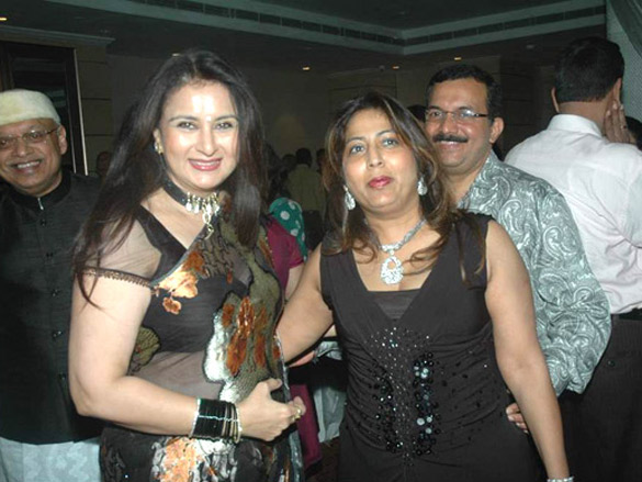 ashutosh gowariker at pradeep palshetkars party 3