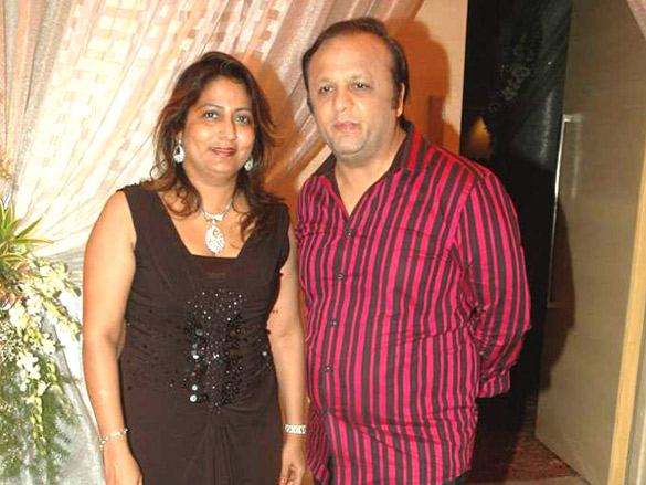 ashutosh gowariker at pradeep palshetkars party 11