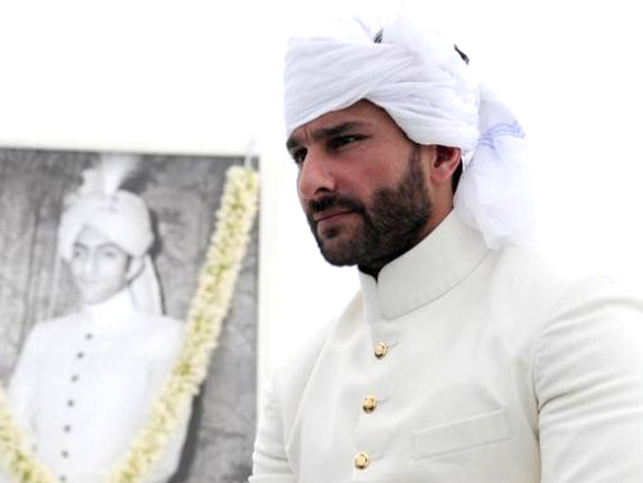 saif crowned as nawab of pataudi 5
