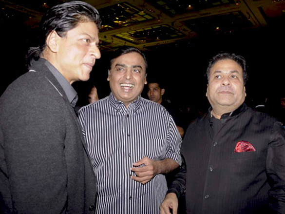 srk sanjay dutt and many others at rajiv shuklas bash 3