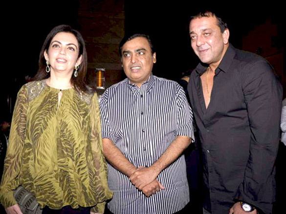 srk sanjay dutt and many others at rajiv shuklas bash 5