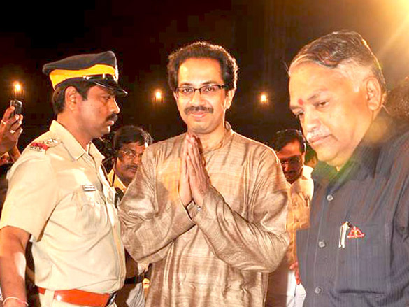 uddhav thackeray and kishori shahane at mr universe contest 9