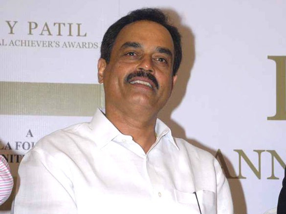 press meet of dy patil annual achievers awards 10