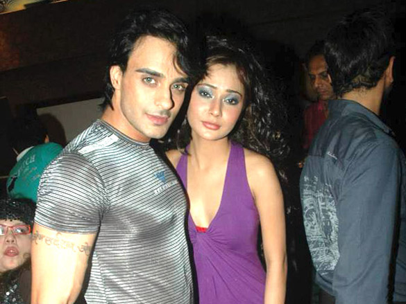 rohhit vermas birthday bash with fashion show hare 13