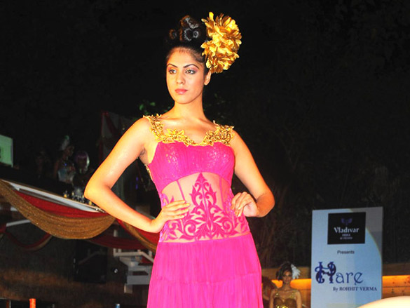 rohhit vermas birthday bash with fashion show hare 40