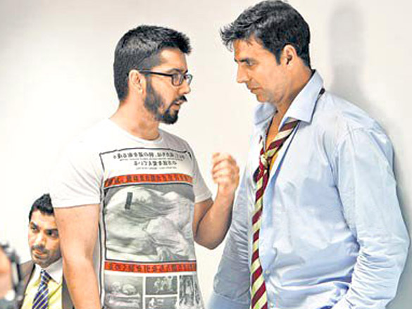 on the sets of desi boyz 7